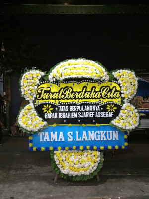 Papan Bunga Duka di Sriwedari